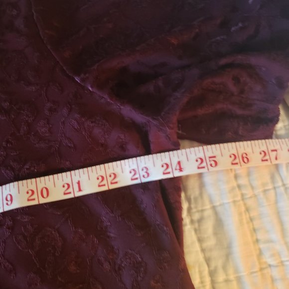 Womens Tops 18W to 20W Kathie Lee Burgandy short sleeve - Picture 3 of 6